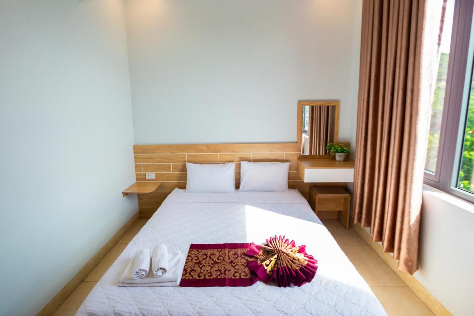 Chau Gia Hotel Вин Хи Екстериор снимка